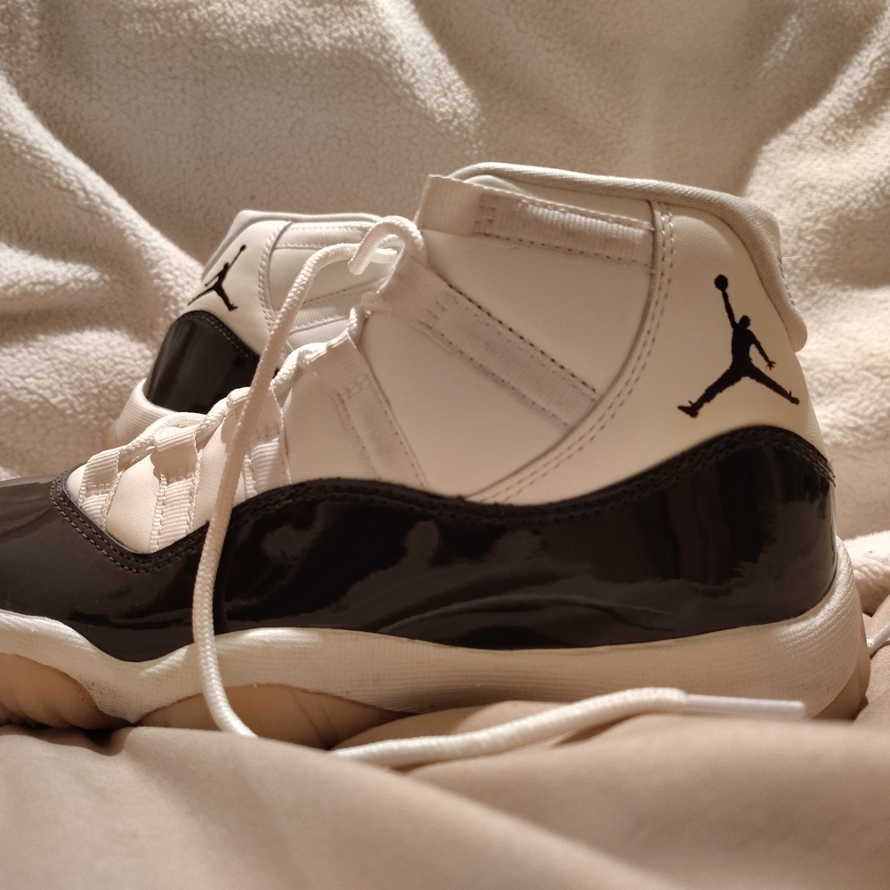 Air Jordan Retro High Tops